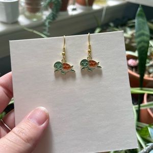 Cute little turtle earrings 🥹🐢